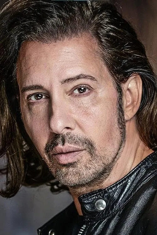 Brittnee Madden ha trabajado con John Cianciolo en 1 ocasiones