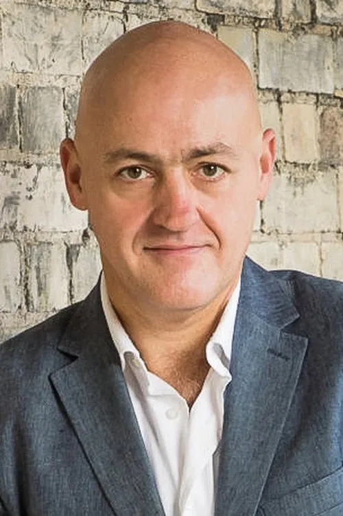 John Daszak interpretando a Gustav von Aschenbach