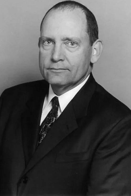 John Edwin Shaw interpretando a Mason