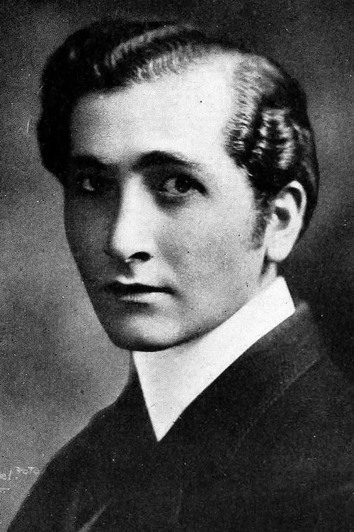 John Keller interpretando a Berkeley