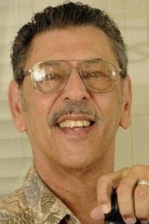 John Noble interpretando a 