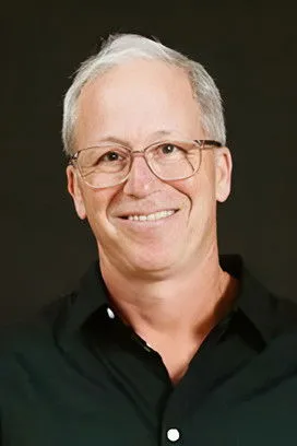 John Packer en su biografía y filmografía