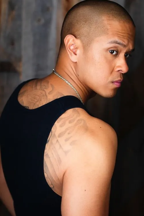 John Clarence Stewart ha trabajado con John-Peter Cruz en 1 ocasiones