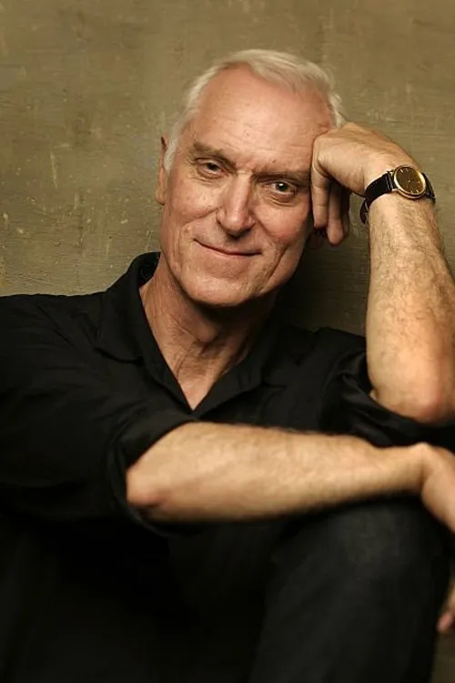 John Stanton interpretando a Tyler Brock