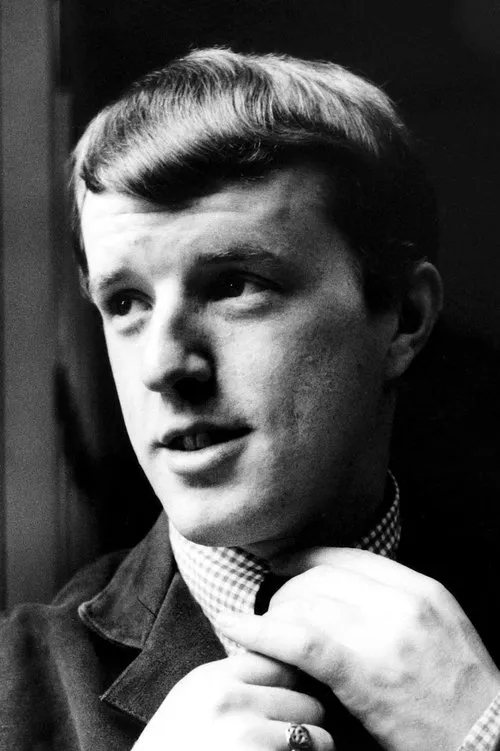 John Steel interpretando a Wolf