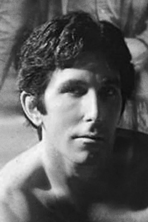 David Earnest ha trabajado con John Tyme en 1 ocasiones