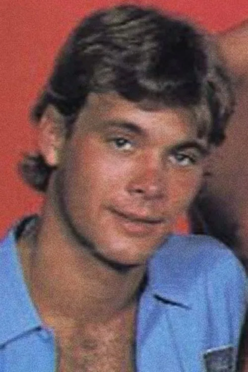 Mark Jennings ha trabajado con John Von Crouche en 4 ocasiones