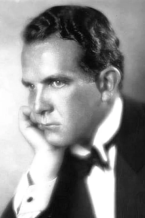 John Vosper interpretando a Judge Sam Hannum