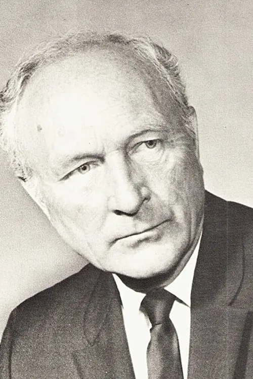 John Zaremba interpretando a Mr. Norlon