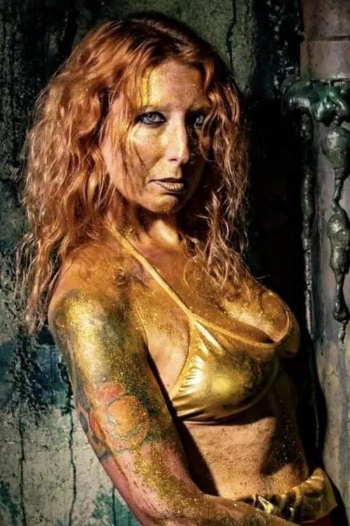 Johnna Hodge interpretando a Jen