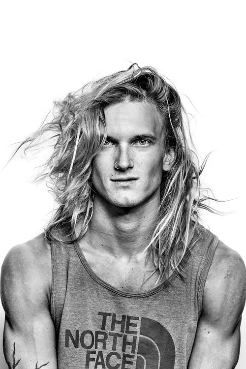 Dylan Hood ha trabajado con Johnny Collinson en 1 ocasiones