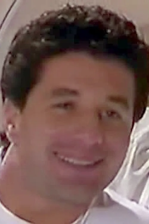 Lele Adams ha trabajado con Johnny Love en 1 ocasiones