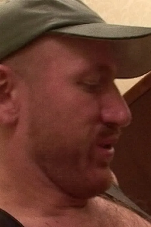 Johnny Red interpretando a 