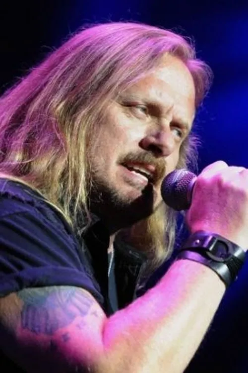 Johnny Van Zant interpretando a Himself