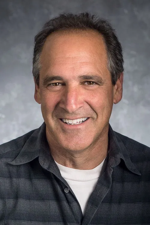 Kizzmekia Corbett ha trabajado con Jon Cohen en 1 ocasiones