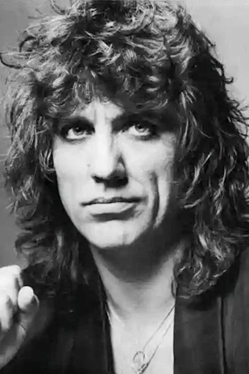 Jon English interpretando a Poo-Bah