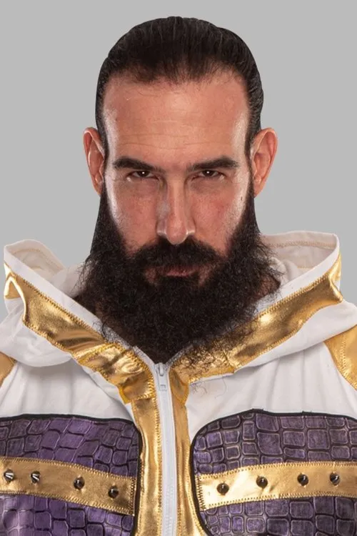 Jon Huber interpretando a Luke Harper