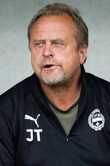 Barry Ferguson ha trabajado con Jonas Thern en 2 ocasiones