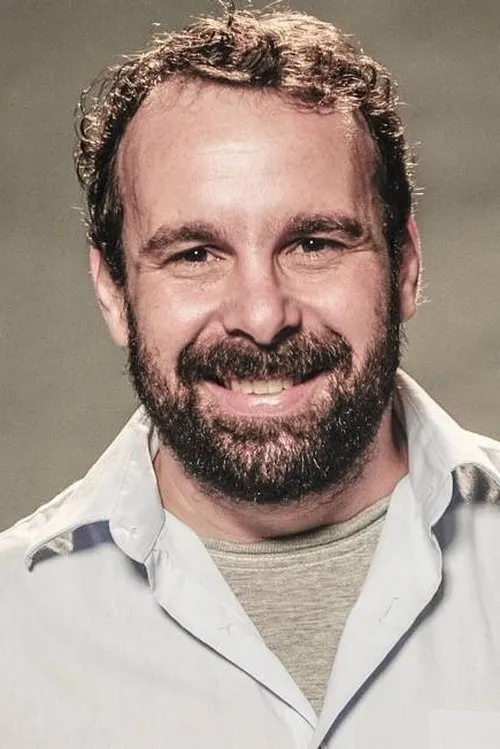 Jonas Torres — personaje: Zeca Pedra