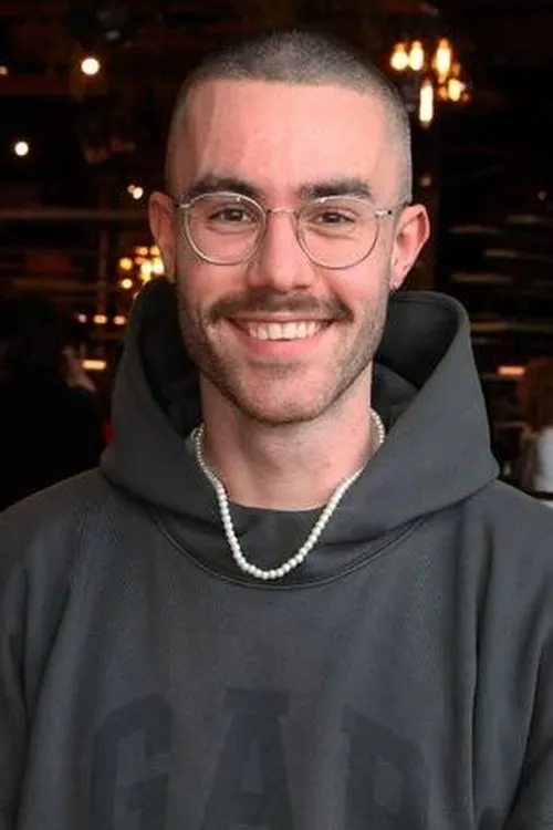 Jonatan Medart — personaje: Self