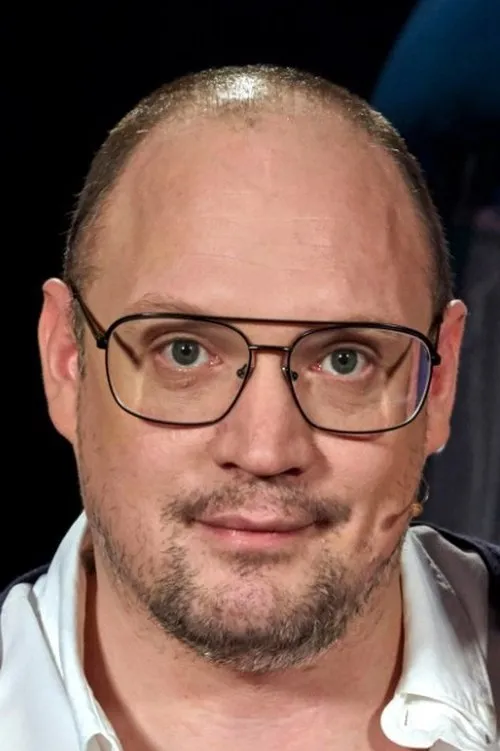 Aron Flam ha trabajado con Jonatan Unge en 1 ocasiones