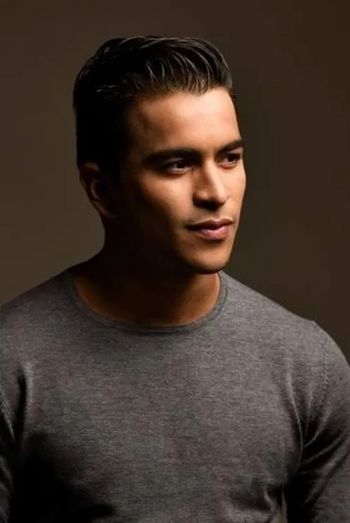 Jonathan Becerra en su biografía y filmografía