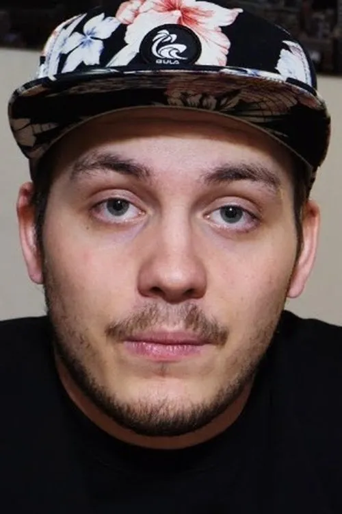 Jonathan Borg interpretando a Fabian