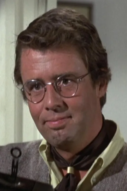 Dick Van Patten ha trabajado con Jonathan Daly en 4 ocasiones