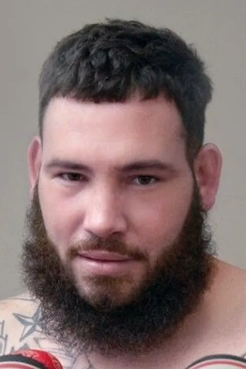 Noel Gevor Mikaelyan ha trabajado con Jonathan Guidry en 1 ocasiones