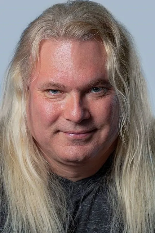 Megan Jones ha trabajado con Jonathan Hamblin en 1 ocasiones