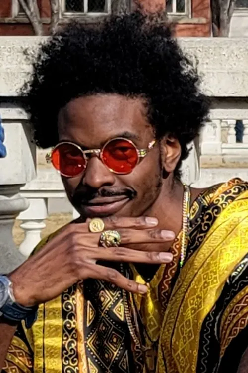 Shaun McGowan ha trabajado con Jonathan Mukandwa en 2 ocasiones