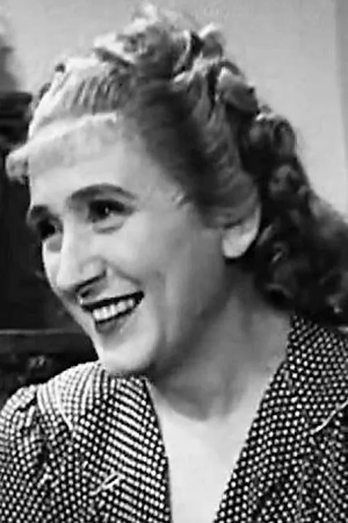 Jone Morino interpretando a donna Eva Invernaghi