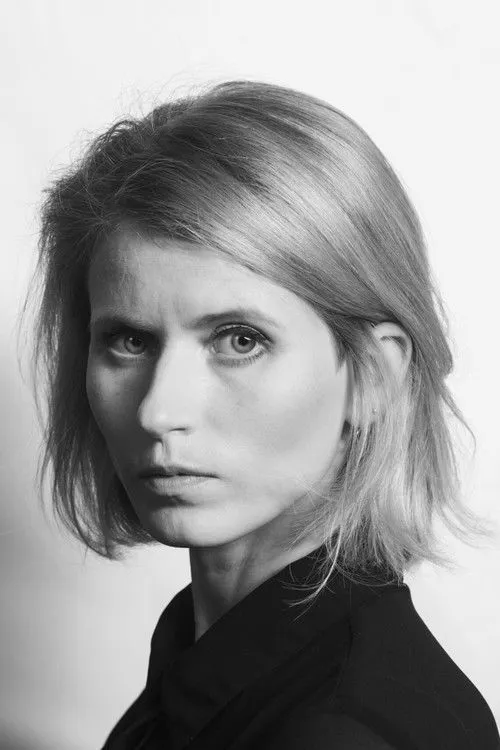 Auguste Matiukaite ha trabajado con Jonė Šadeikė en 1 ocasiones