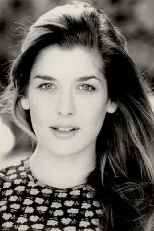 Jonell Elliott — personaje: Lisa