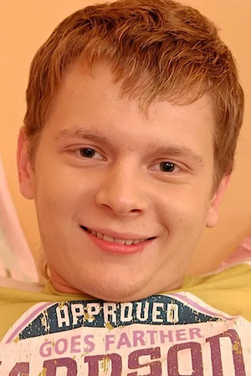 Jony interpretando a (archive footage)