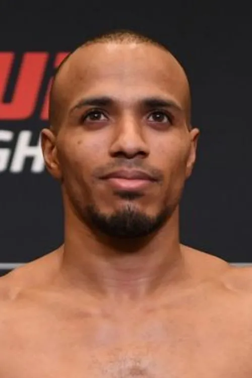 Jordan Espinosa interpretando a Self