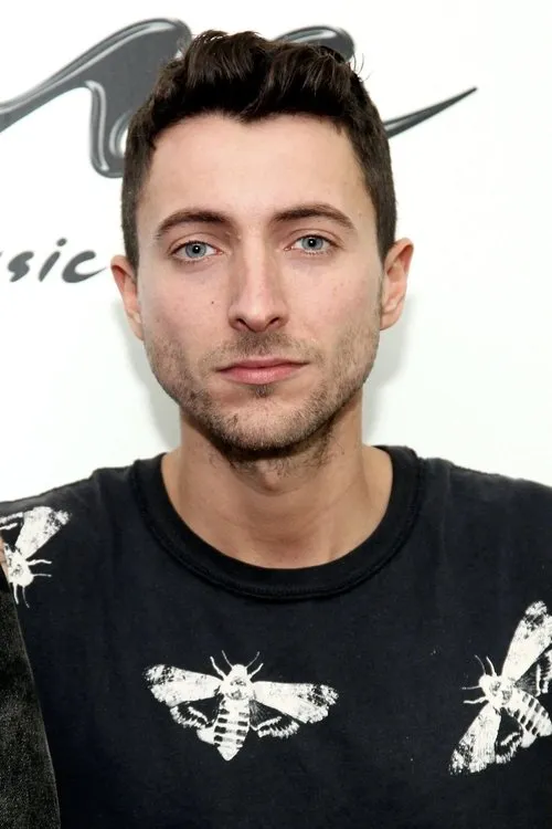 Oliver Sykes ha trabajado con Jordan Fish en 7 ocasiones