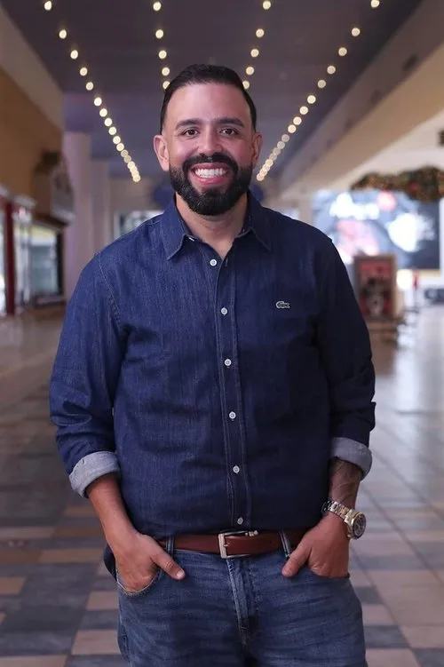 Jorge Pabón interpretando a Molusco