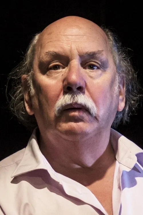 Sergio Madrid ha trabajado con José Secall en 2 ocasiones