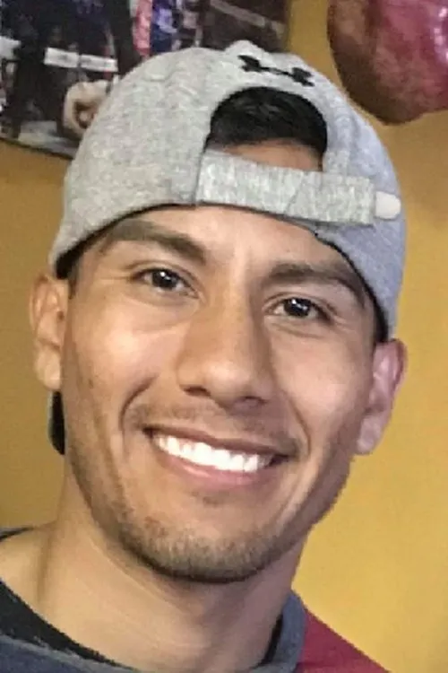 Mikey Garcia ha trabajado con Jose Alejandro Burgos en 1 ocasiones