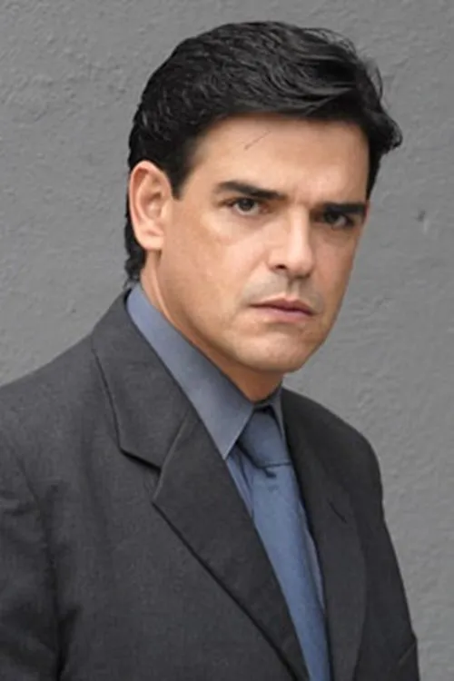 Foto de perfil del actor José Ángel Llamas en el reparto