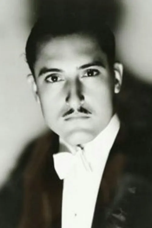 José Crespo interpretando a Baron Von Brun