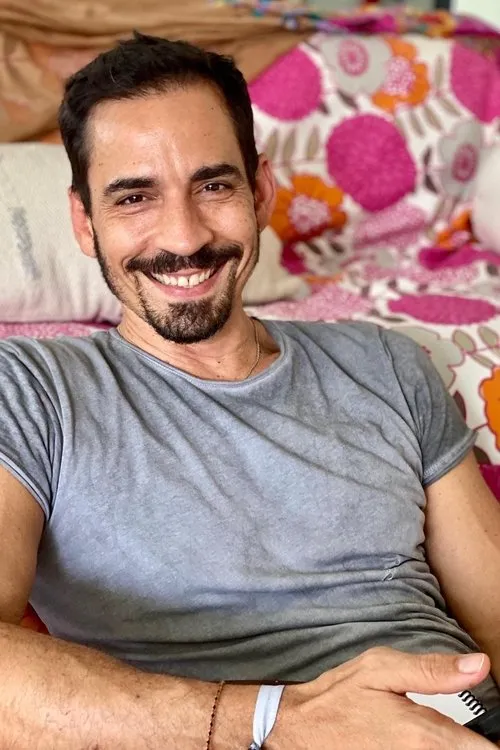 José Eugenio Hernández interpretando a Escalera