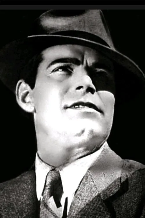 José Gola interpretando a 