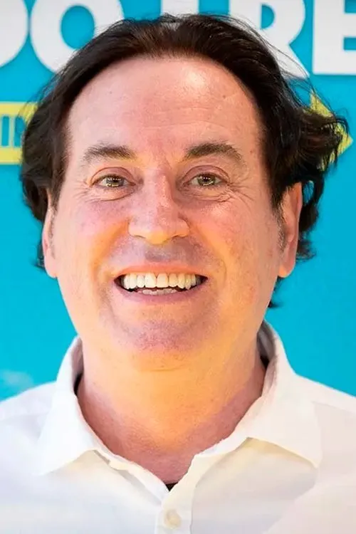 José Manuel 'Pipi' Estrada — personaje: Self - Contestant