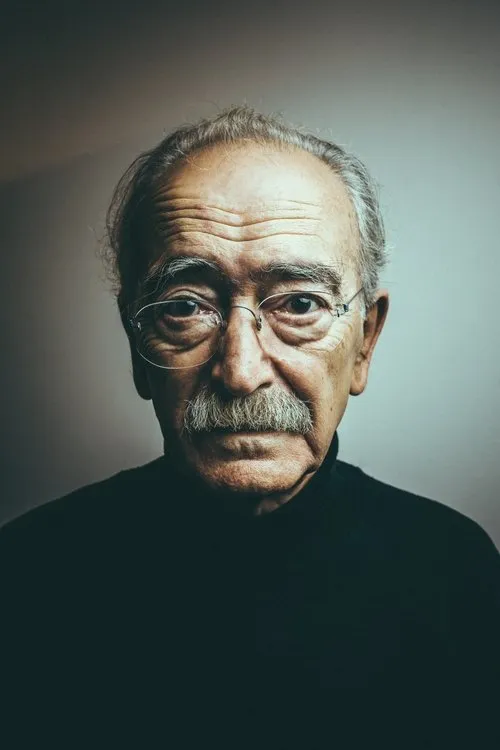 José Mário Branco interpretando a 