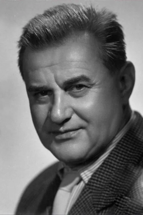 Josef Beyvl interpretando a Hostinský