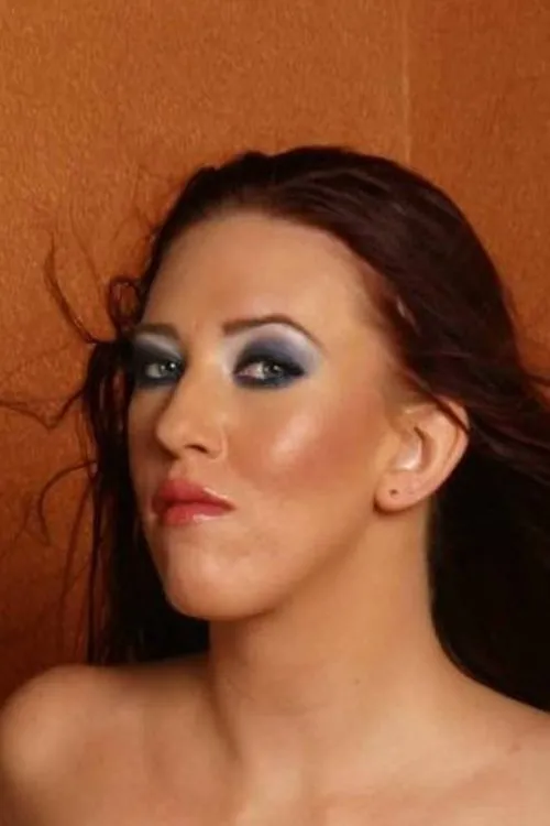 Joselyn Pink interpretando a 