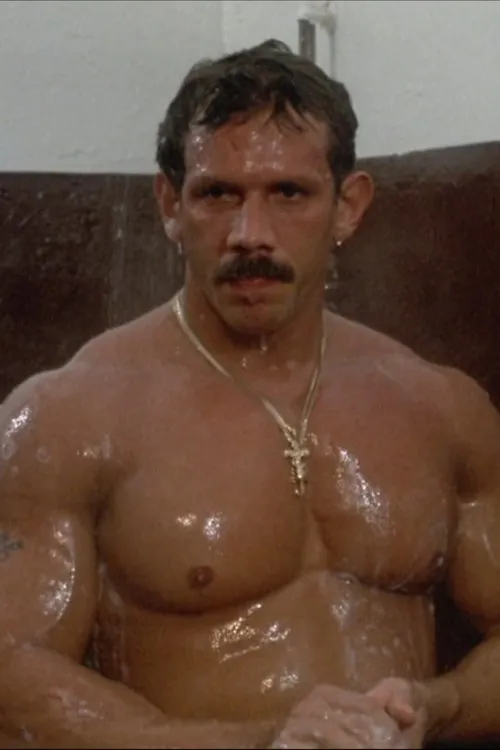 Vicki Darnell ha trabajado con Joseph Gonzalez en 2 ocasiones