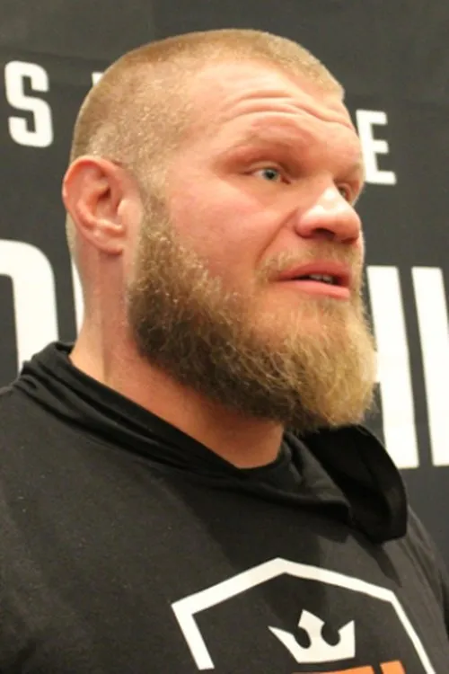 Chris Camozzi ha trabajado con Josh Copeland en 3 ocasiones